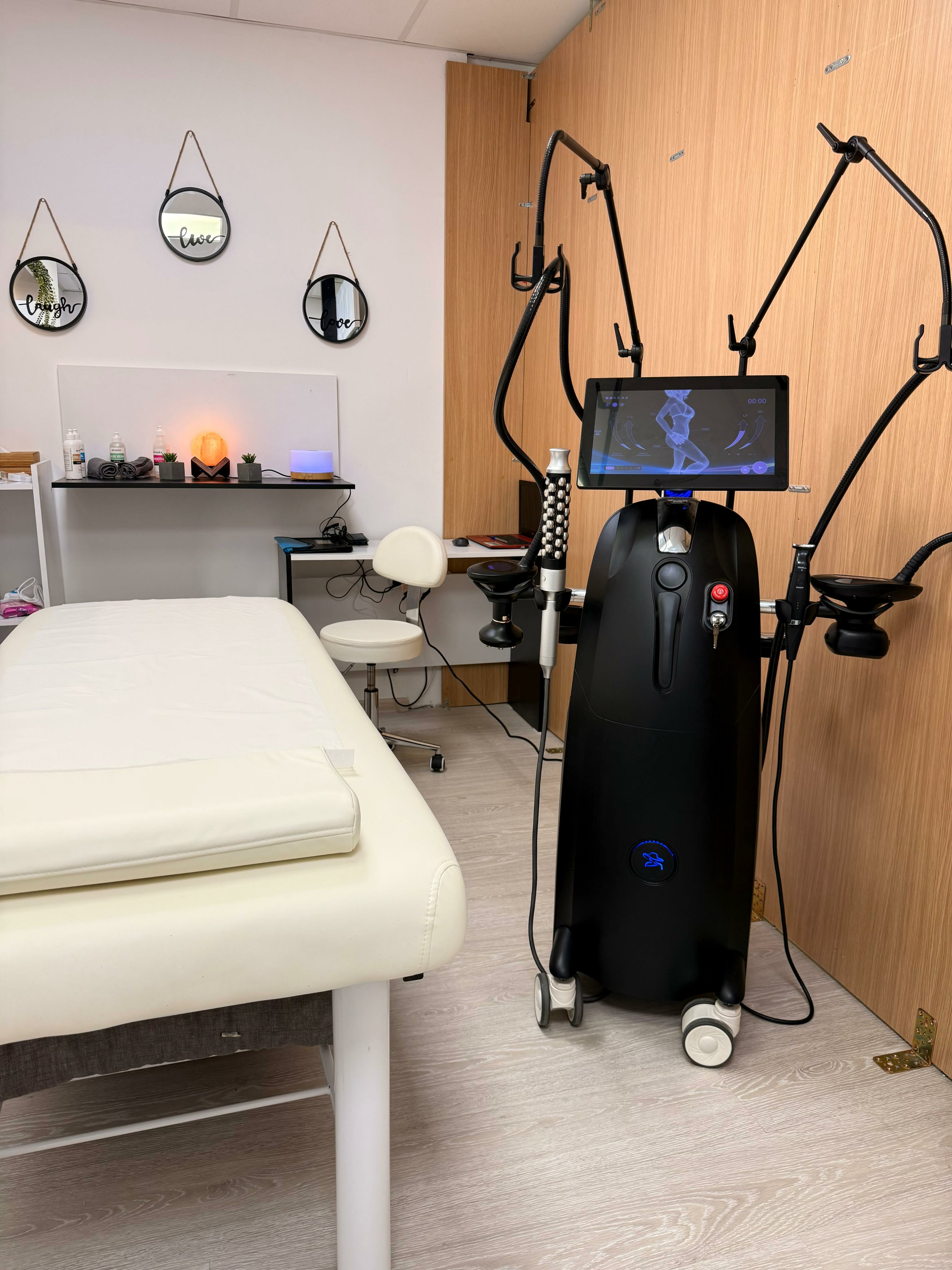 Body Lab Equipment